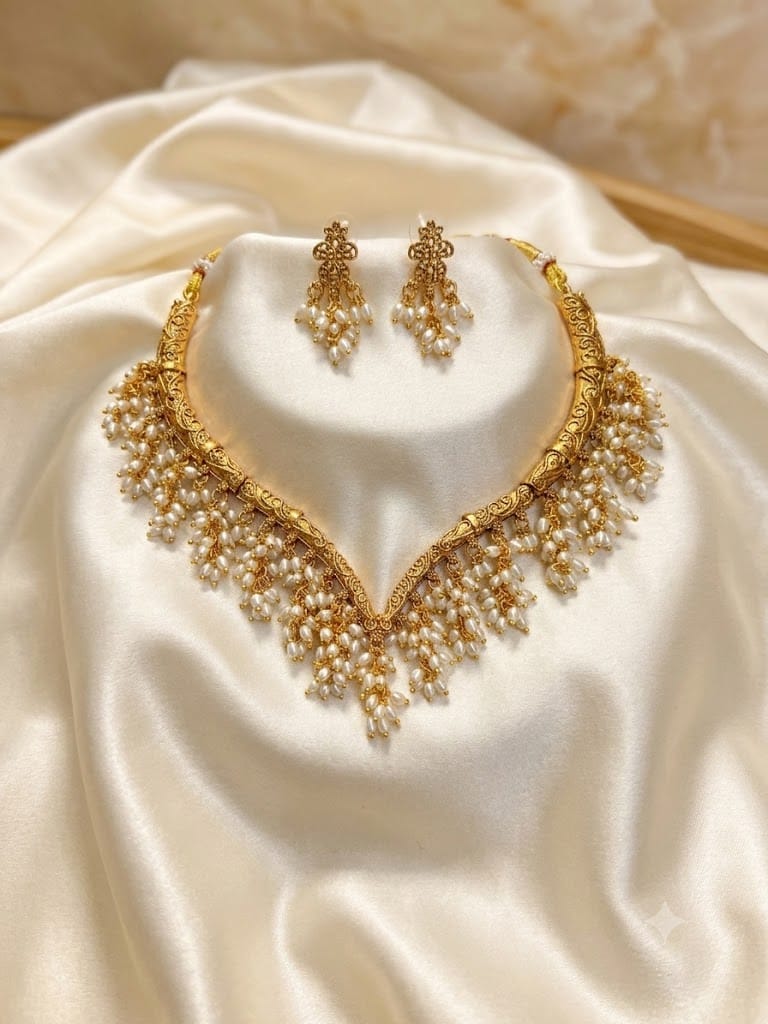 Elegant V-shaped Pearl Necklace Set PRL010