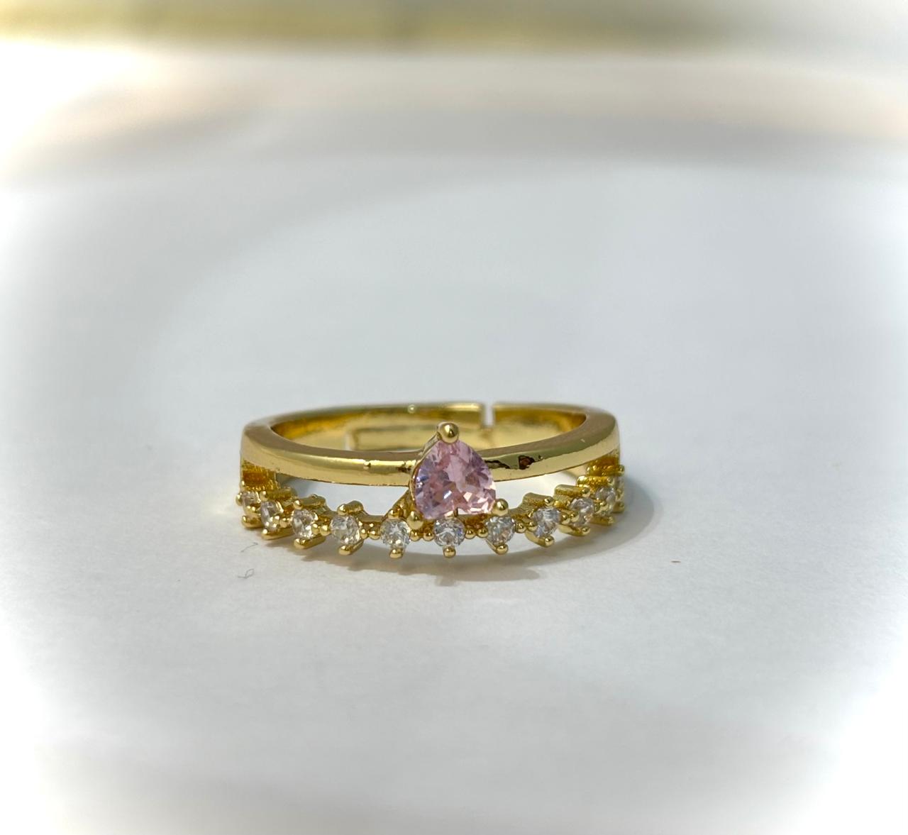 Gold Teardrop Stone Crown Ring RNG010