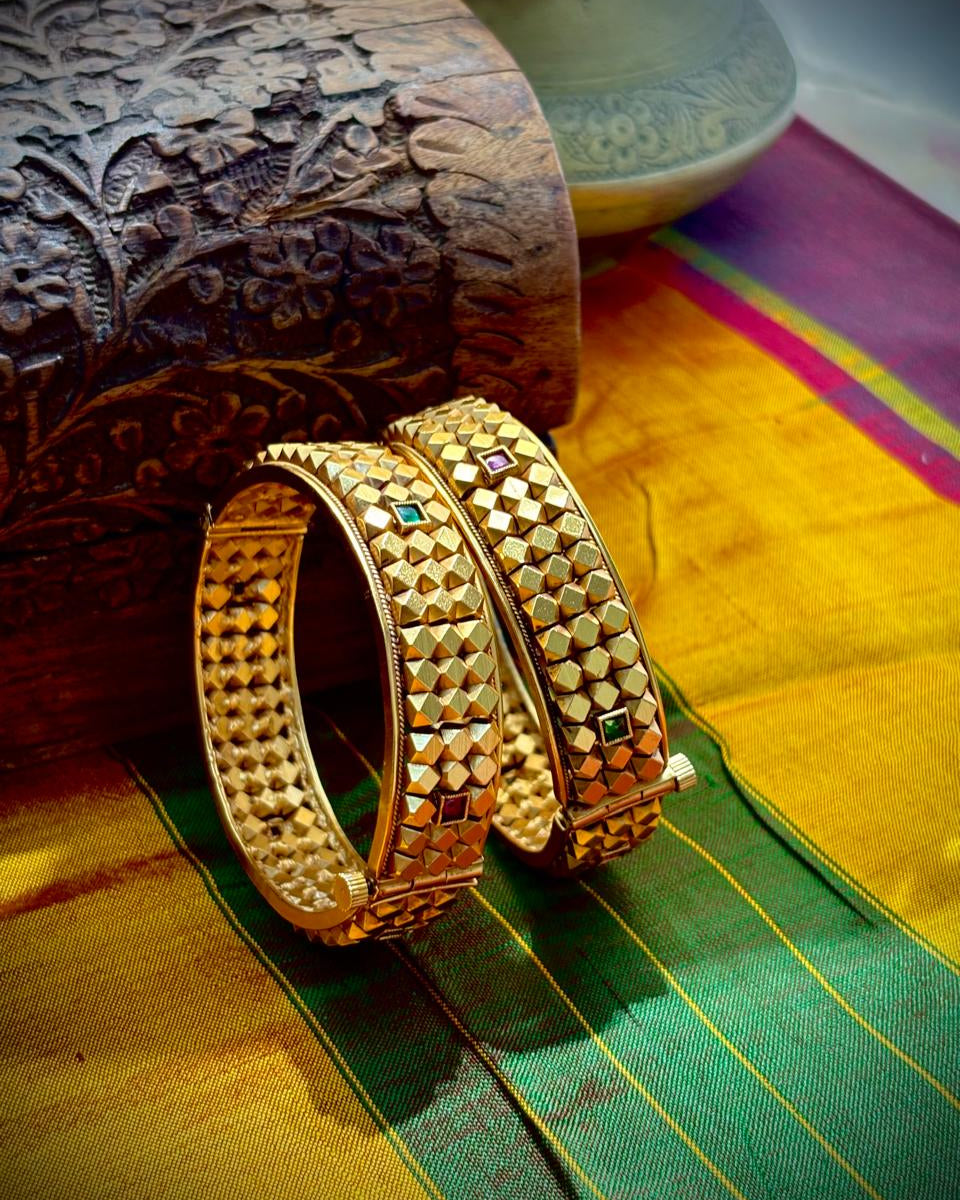 AstaDisha Traditional Thode Set BNG028