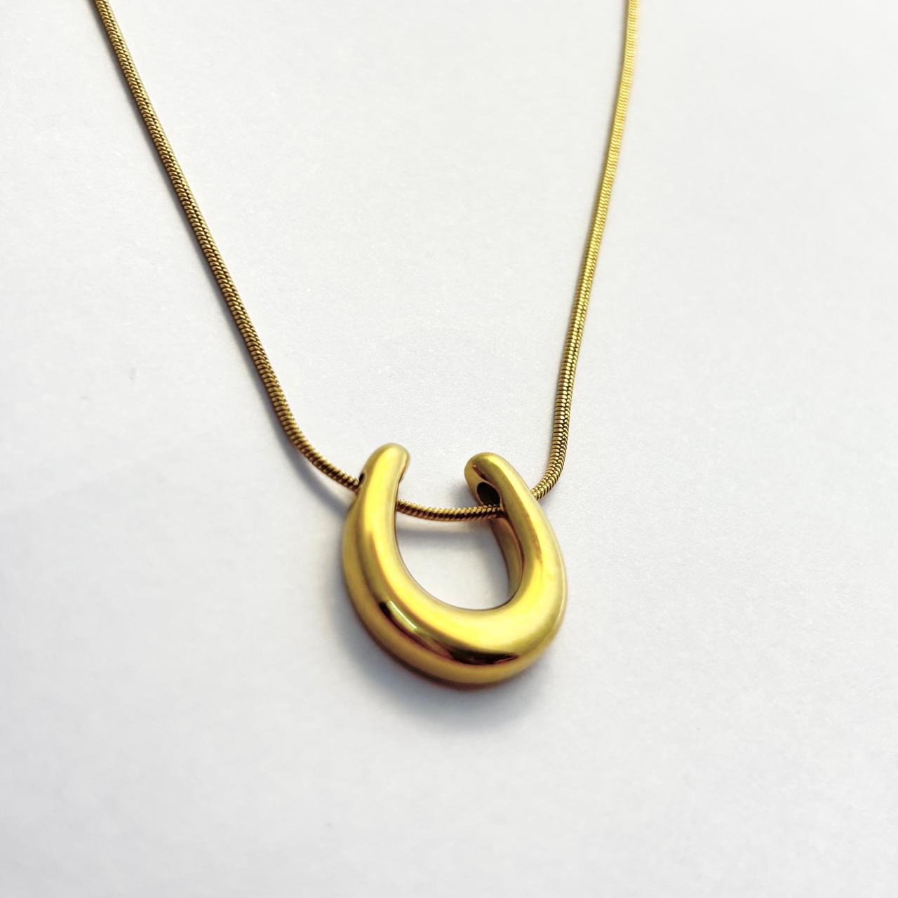 Elegant Infinity Loop Gold Chain ANTNC005