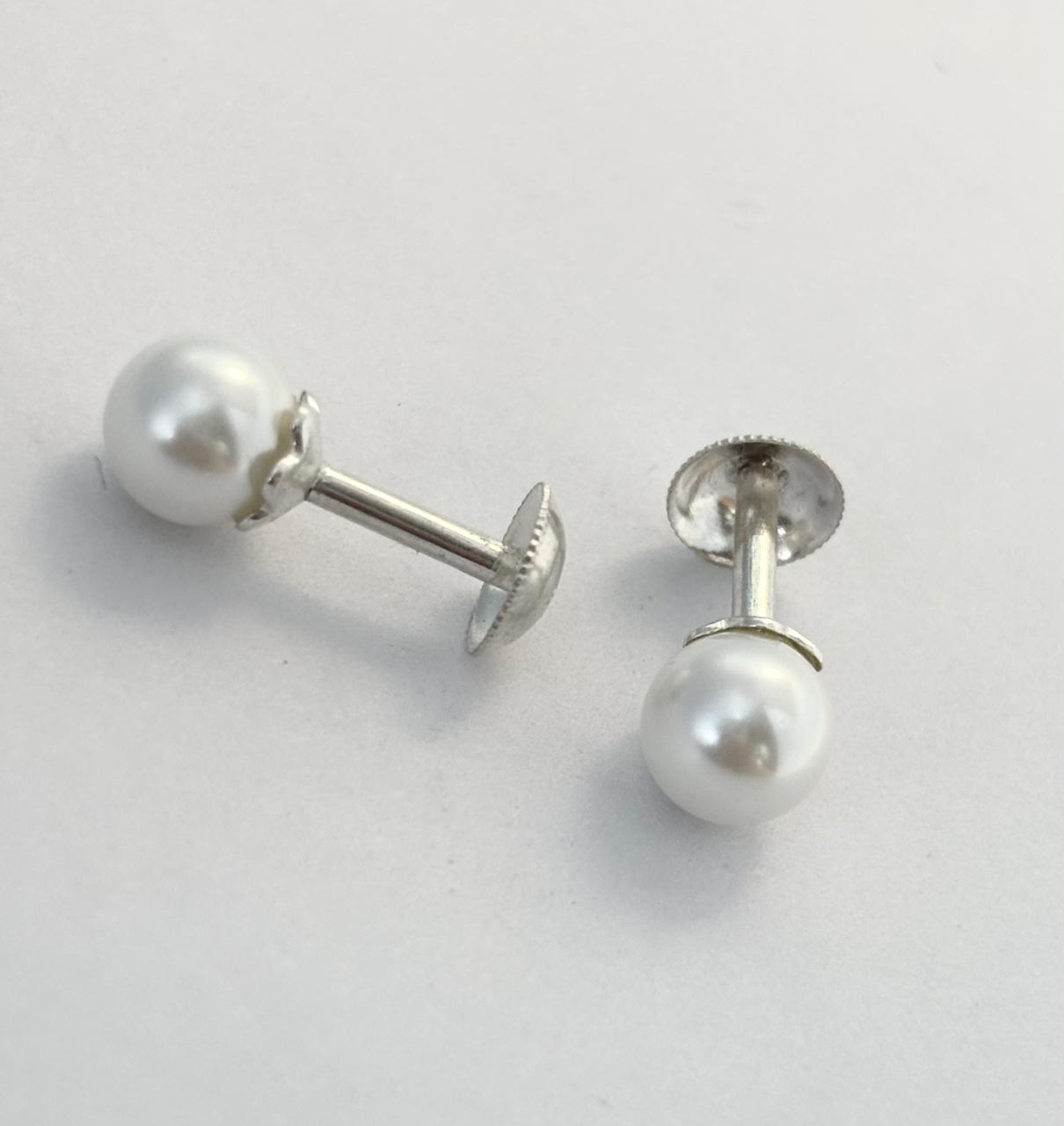 925 Pure Silver Round Pearl Medium Size Studs With Disc Screw. 925/007