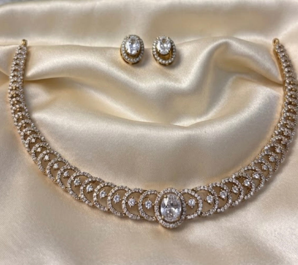 Victorian 5 Colour Changable Necklace Set CLR001