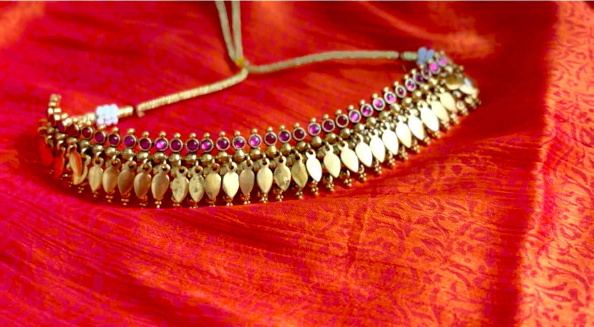 Elakathali  Antique Gold Kerala Set Traditional Choker YLK001
