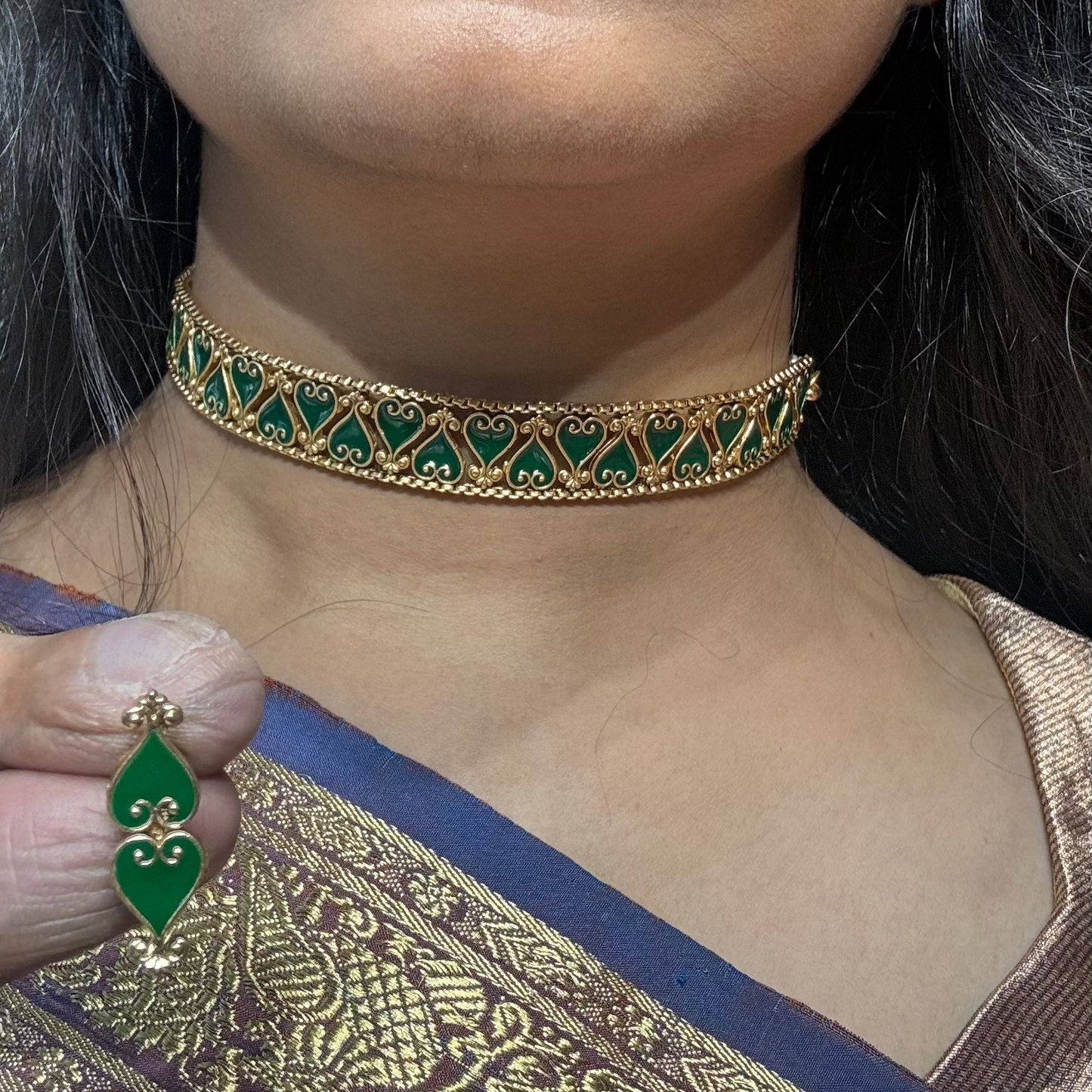 Green Enamel Painted Minimal Choker Set MIN022