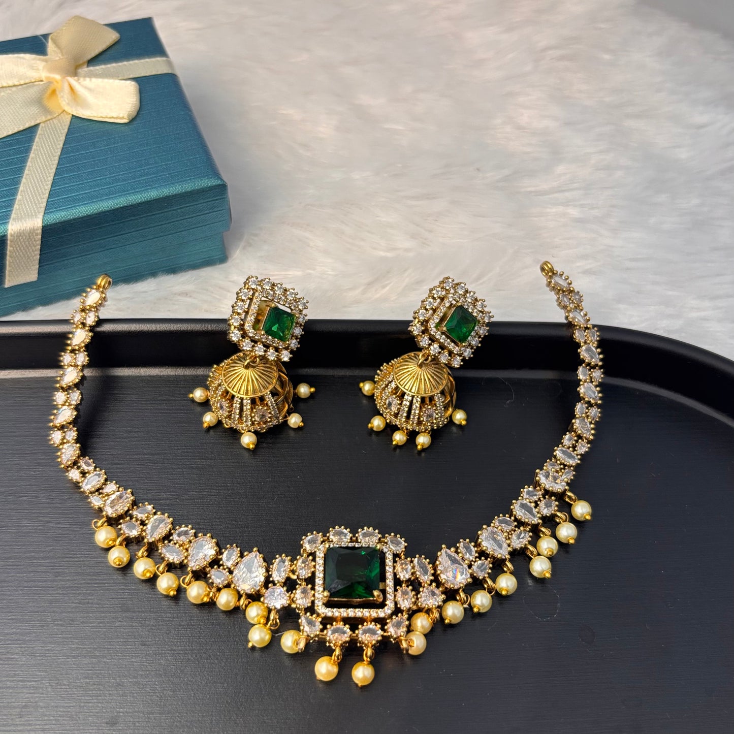 Colour Changable Victorian Necklace Set CLR002