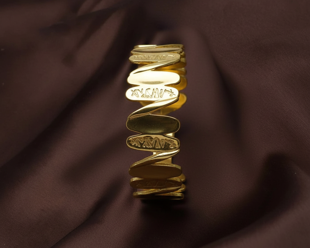 Modern Gold Stretch Bracelet BRC007