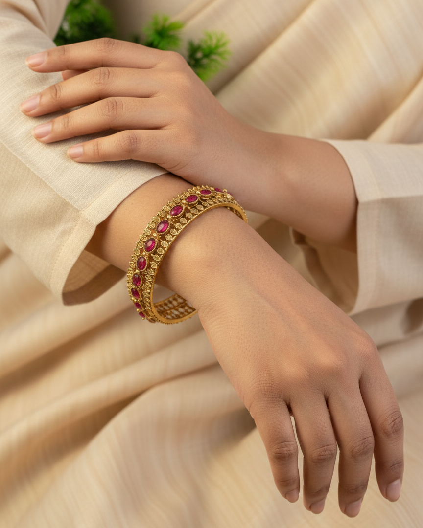 Ruby Antique Bangles BNG002