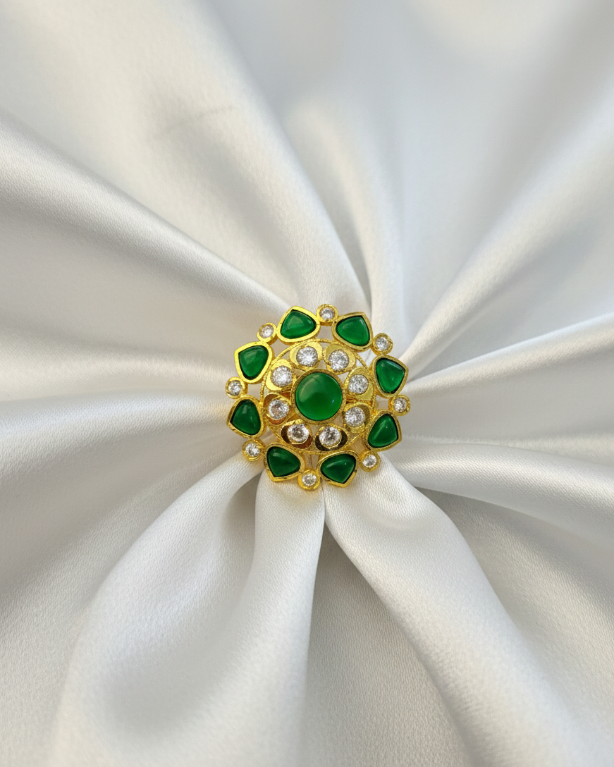Adjustable Kundan Ring with Emarald and White Crystals with 18K Gold Plated RNG019