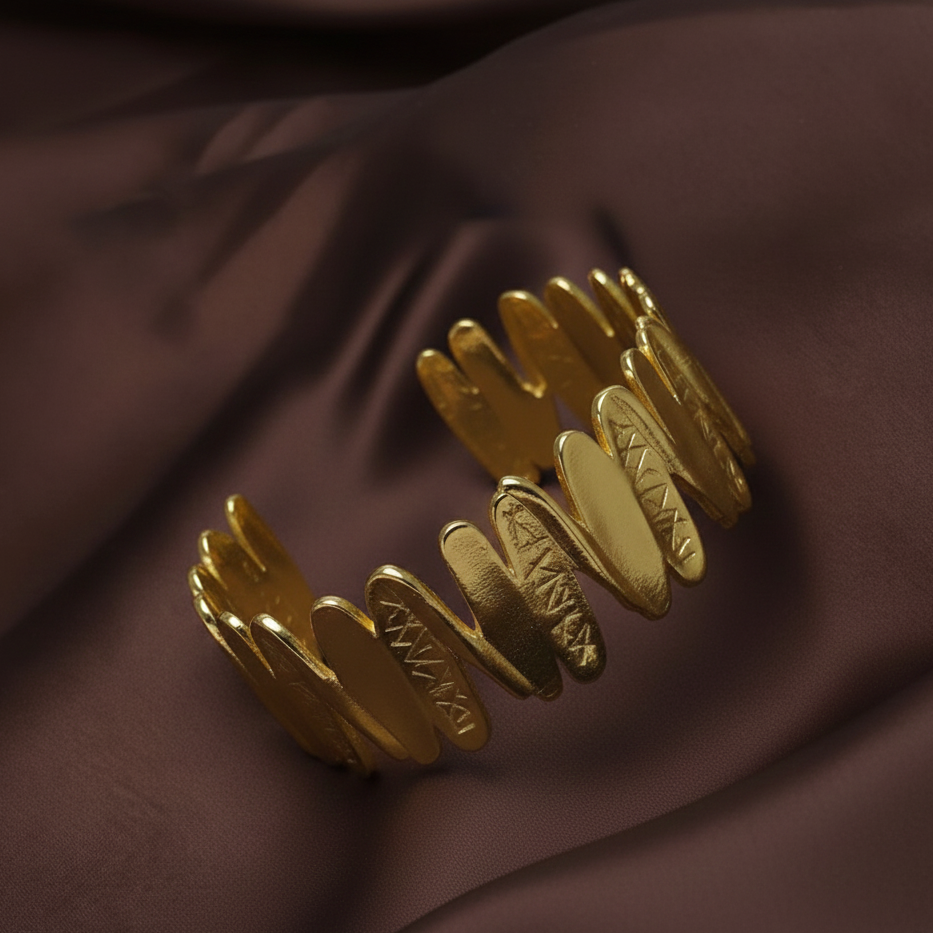 Modern Gold Stretch Bracelet BRC007