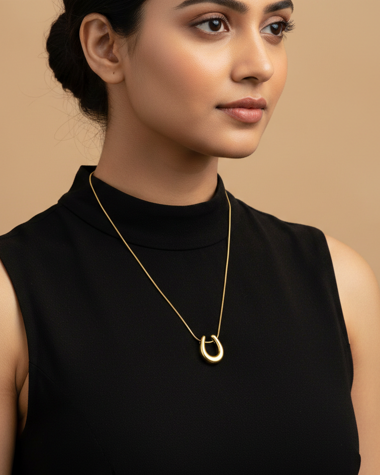 Elegant Infinity Loop Gold Chain ANTNC005