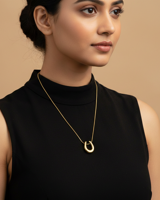 Elegant Infinity Loop Gold Chain ANTNC005