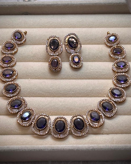Purple Victorian Minimal Necklace VCT005
