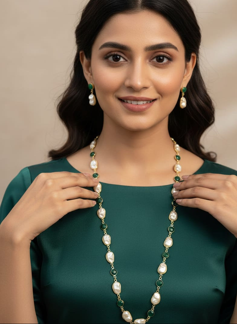 Real Fresh Water Pearl/Emerald Necklace PRL001