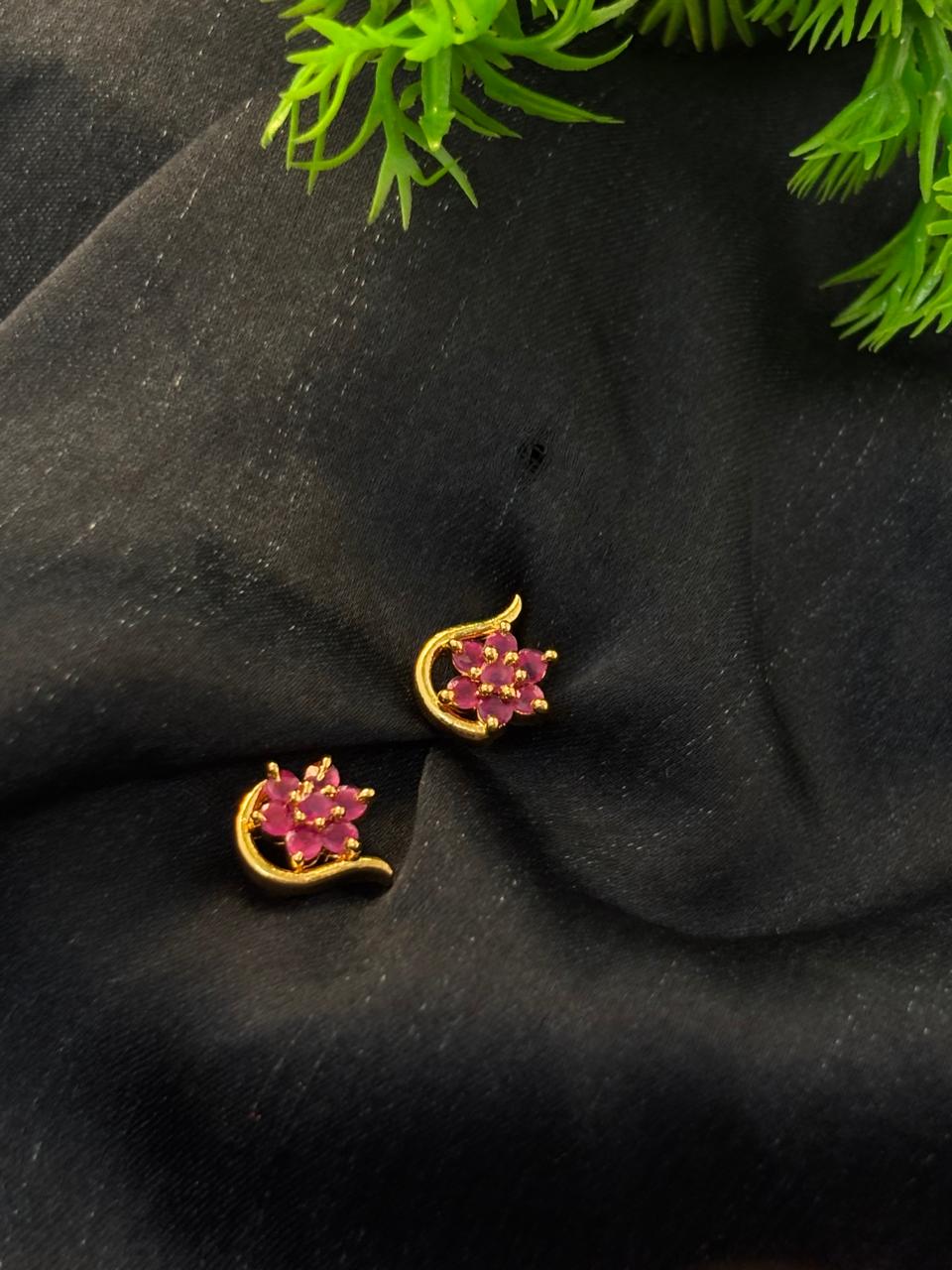 Pink Floral Paisley Gold Stud Earrings STD001