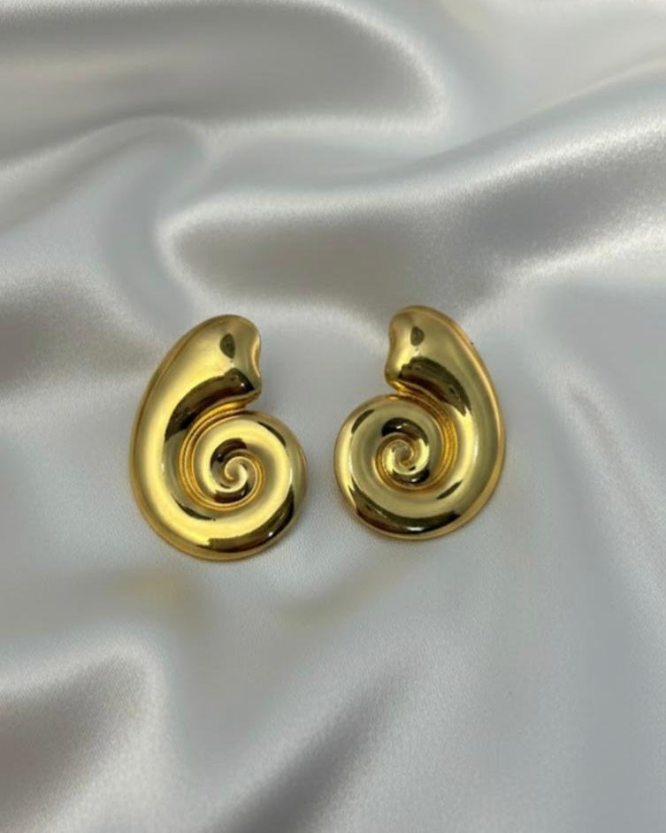 Golden Spiral Stud Earrings DFE021