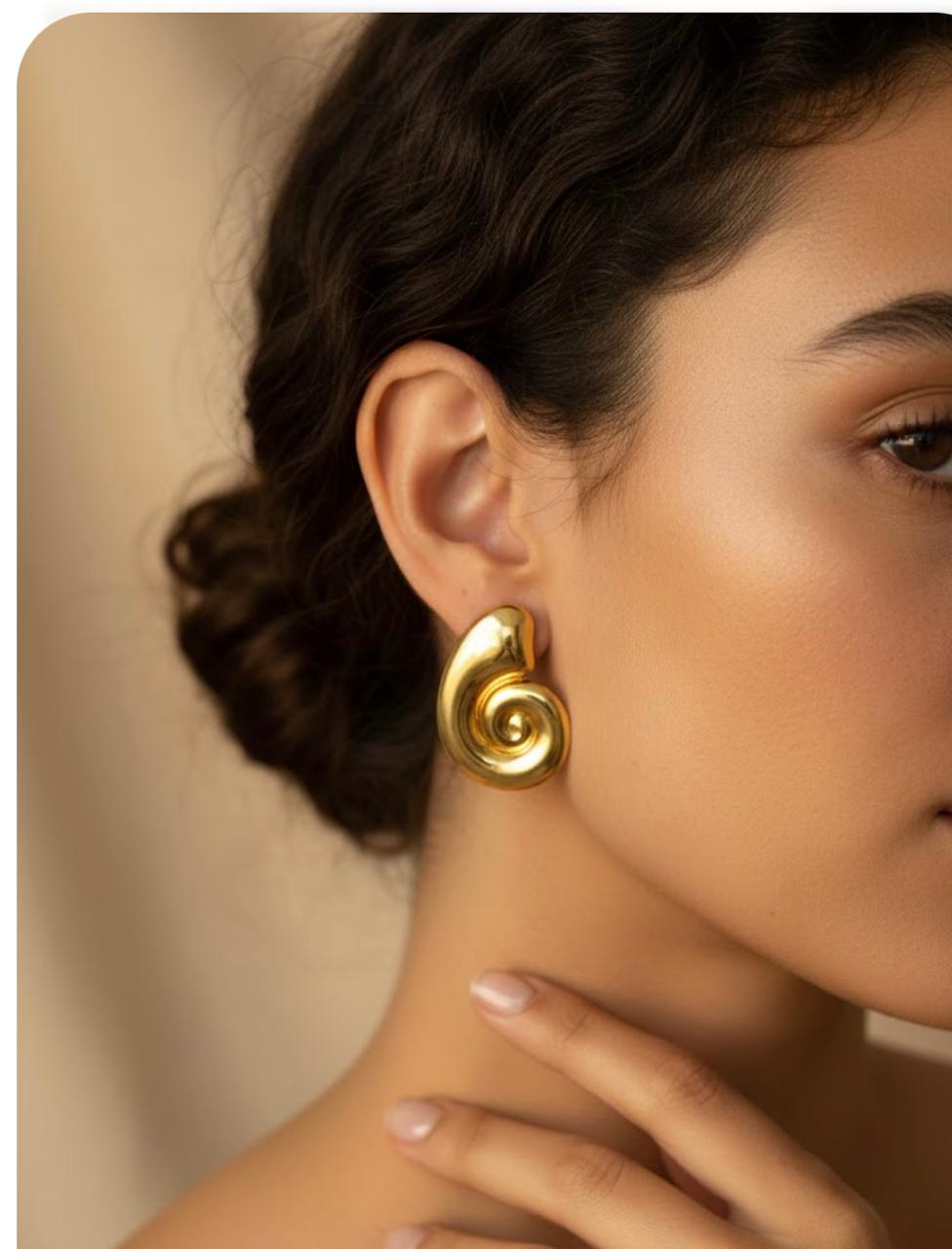 Golden Spiral Stud Earrings DFE021