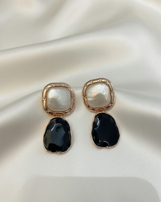 Rose Gold Pearl and Black Stone Drop Earrings DFE027