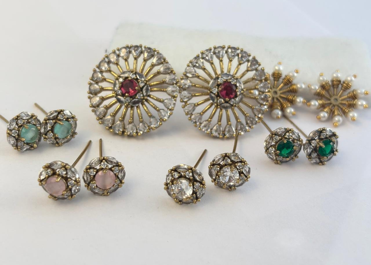 Multi Color-Multi Style Color Changeable Studs STD012