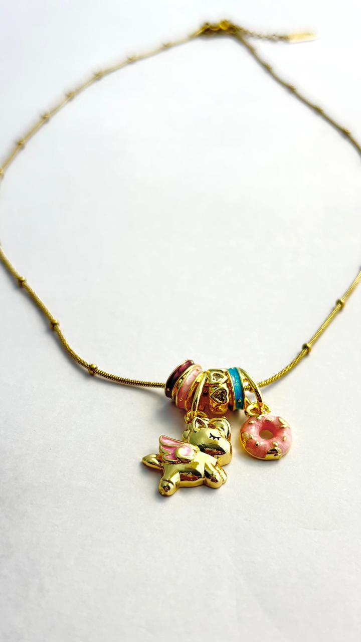 Elegant 18 K Gold Charm Neck Chain with Enamel Motifs ANTNC001