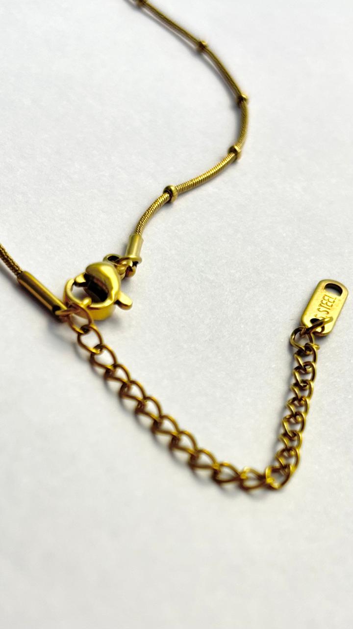 Elegant 18 K Gold Charm Neck Chain with Enamel Motifs ANTNC001