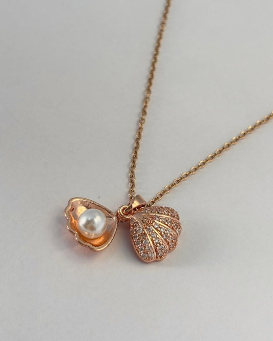 Forever Love Pearl Rose Gold Neck-Chain ANTNC011