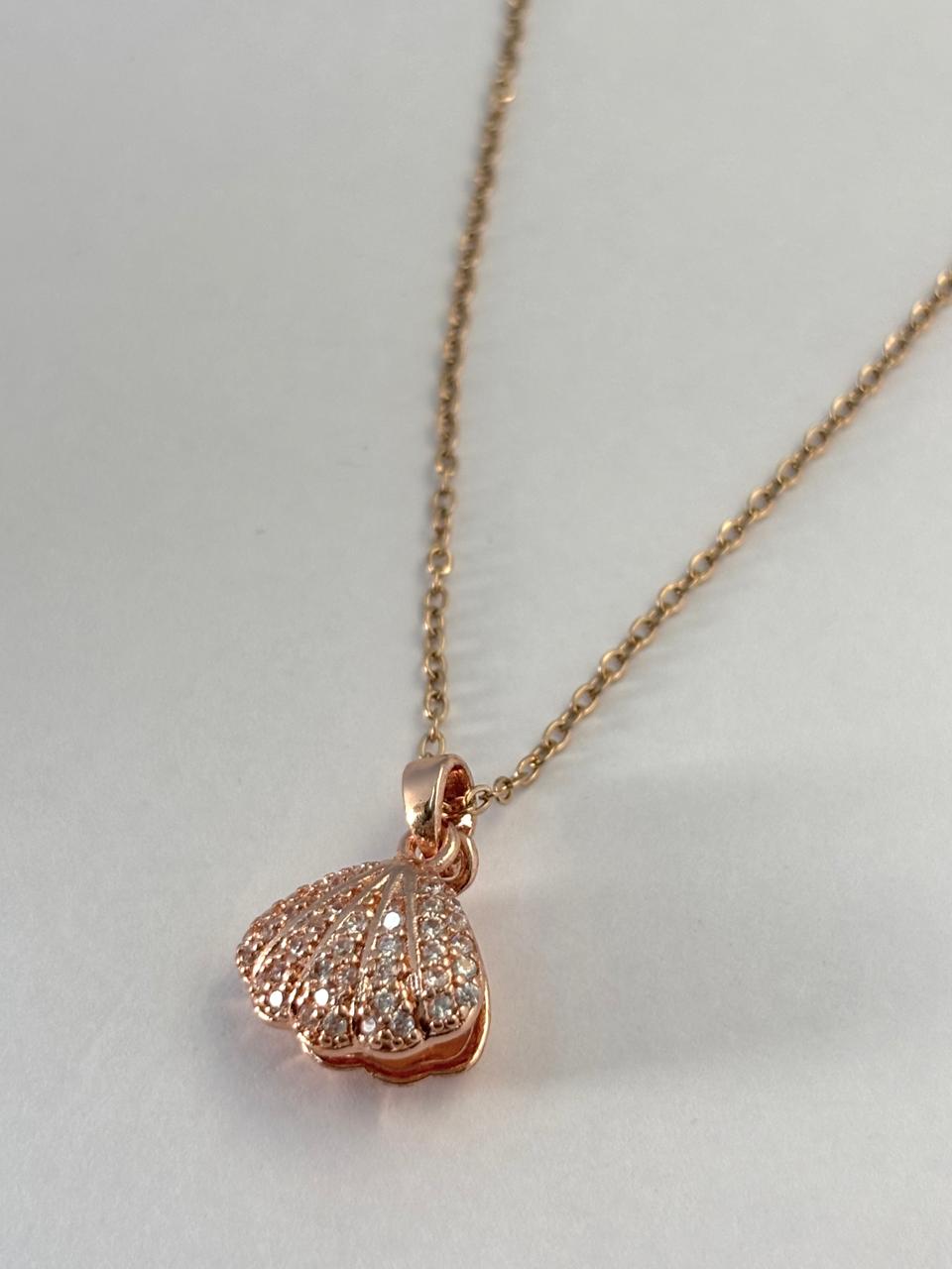 Forever Love Pearl Rose Gold Neck-Chain ANTNC011