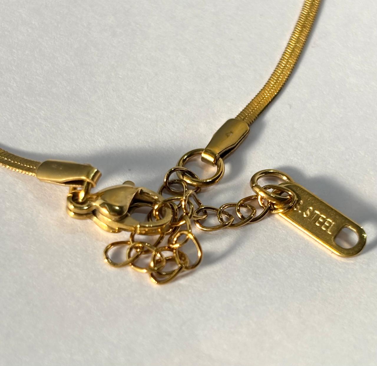 Cherry Bliss Minimal 18K Gold Chain Chain ANTNC012