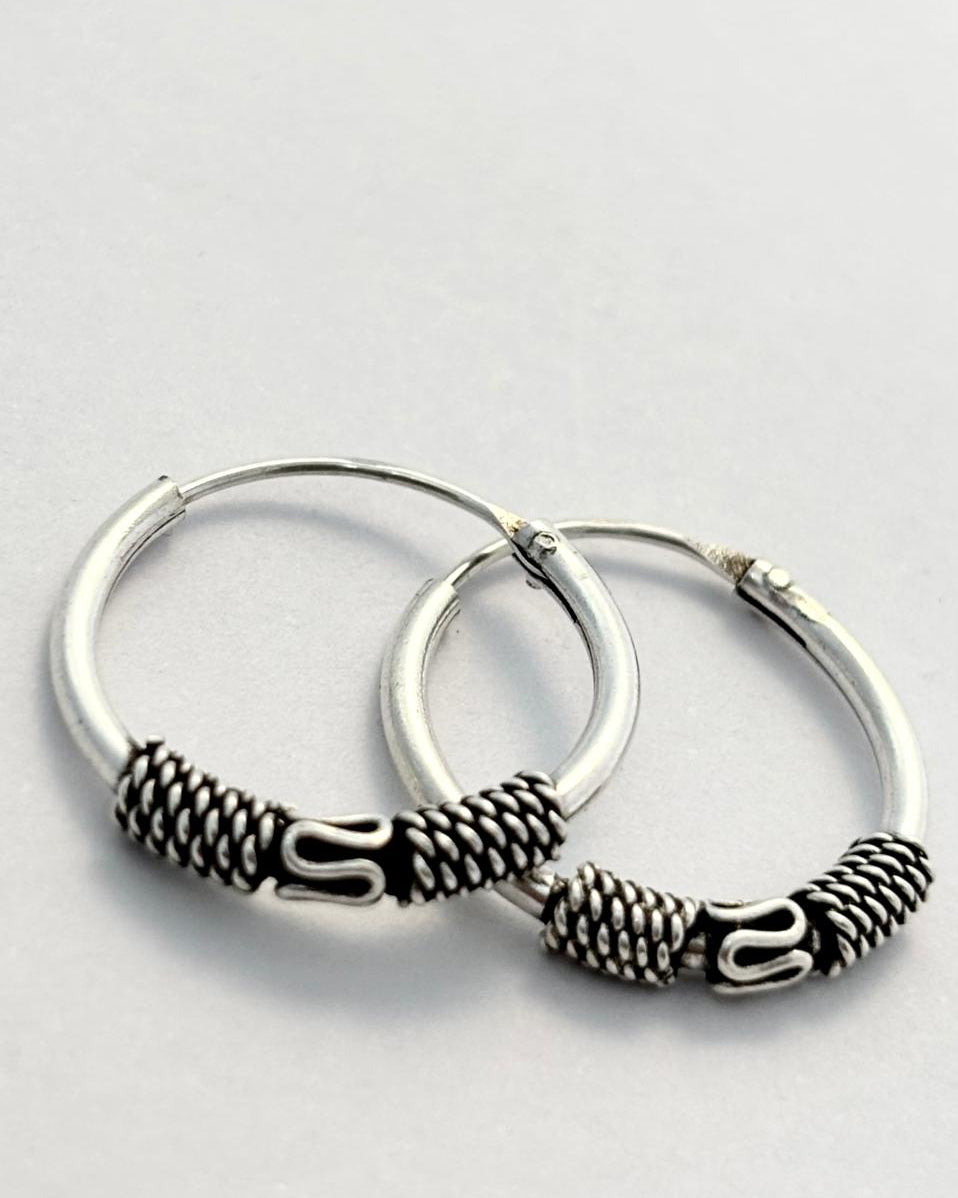 925 Pure Sterling Silver Handcrafted Tribal Style Hoops. Medium Size. 925/004