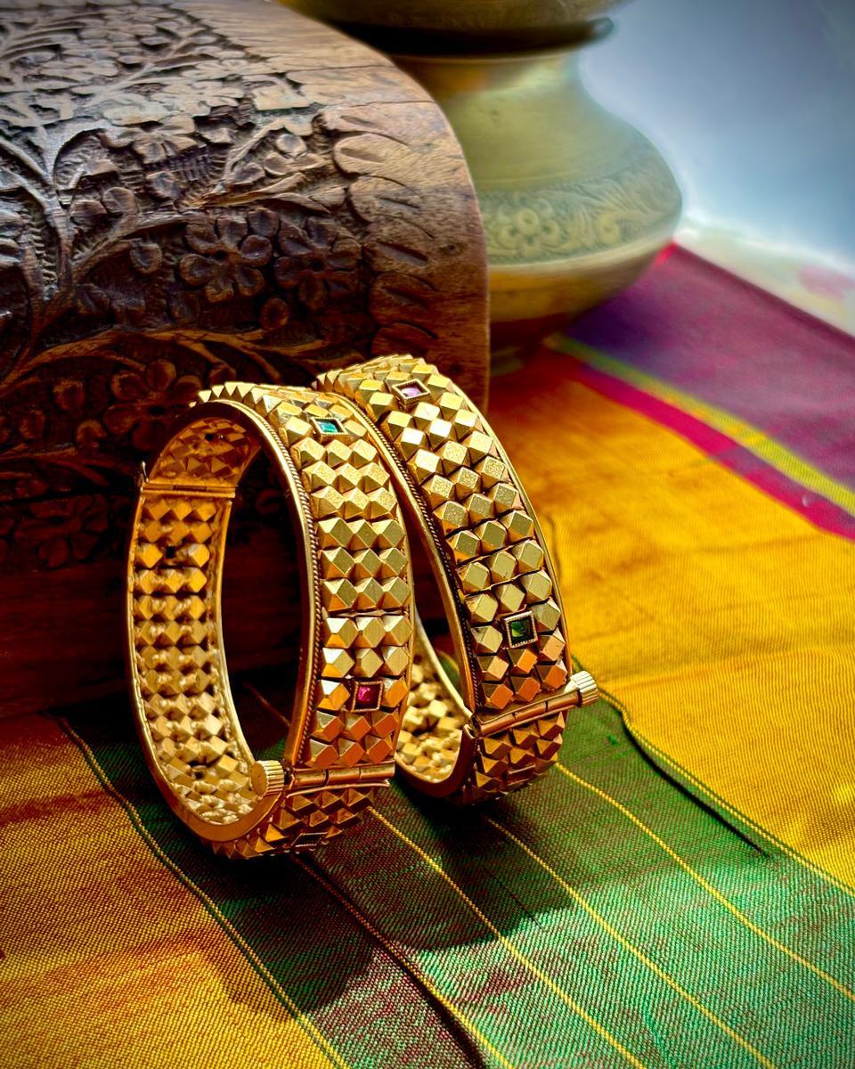 AstaDisha Traditional Thode Set BNG028