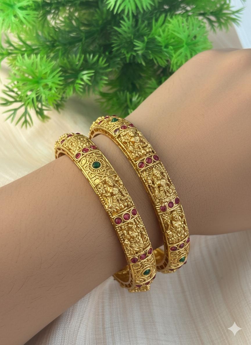 Classic Temple Bangles (Set of 2 piece) BNG023