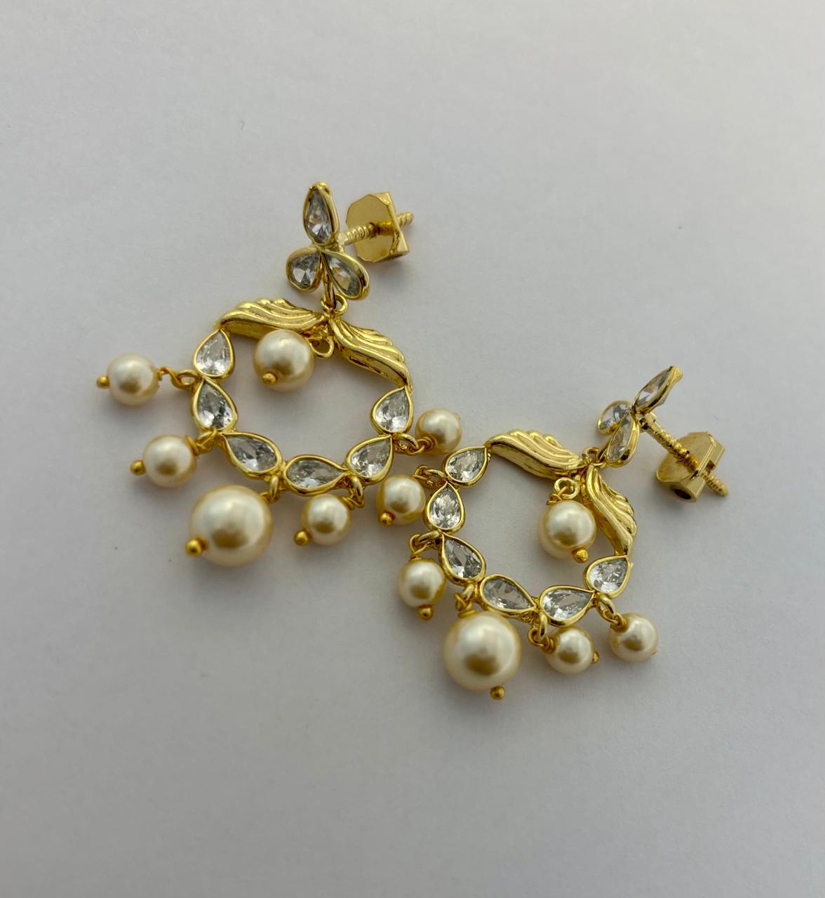 Gold-Plated Kundan Chandbalis Earrings with Pearl Drops CHB008